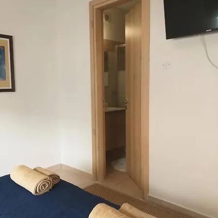 Artemis Panorama Escape Vacation Terszefánu